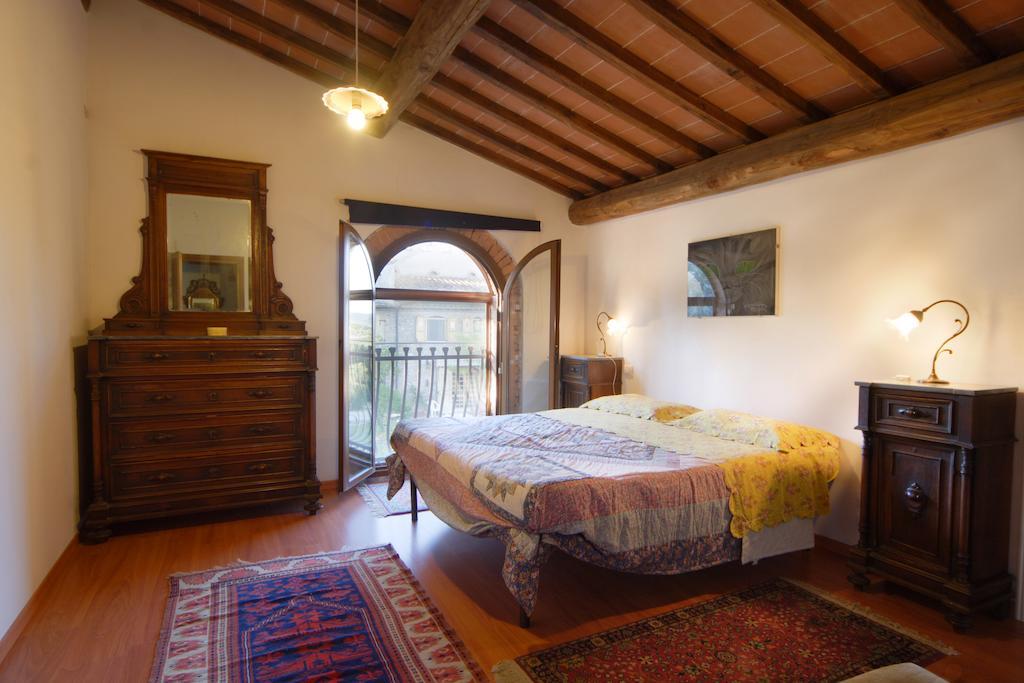 Agriturismo Le Volpaie Villa San Gimignano Oda fotoğraf